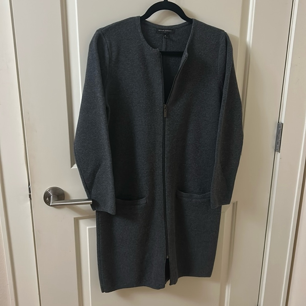 Long Banana Republic Sweater